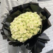 101 белая роза 40 см